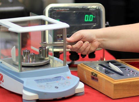 Hiệu chuẩn cân phân tích - Analytical balance